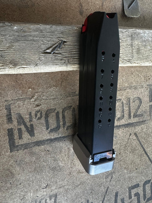 Walther Q5 Match 9mm 17 kapasiteli şarjör