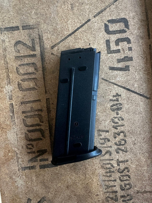FN Five-seveN 5.7x28mm 19 kapasiteli şarjör