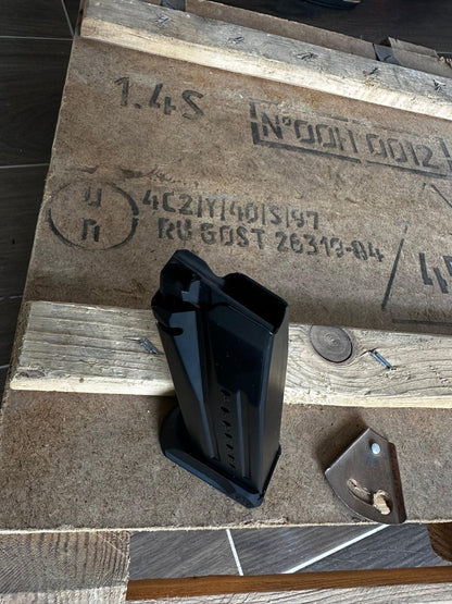 Laugo Arms Alien 9mm 17 kapasiteli şarjör