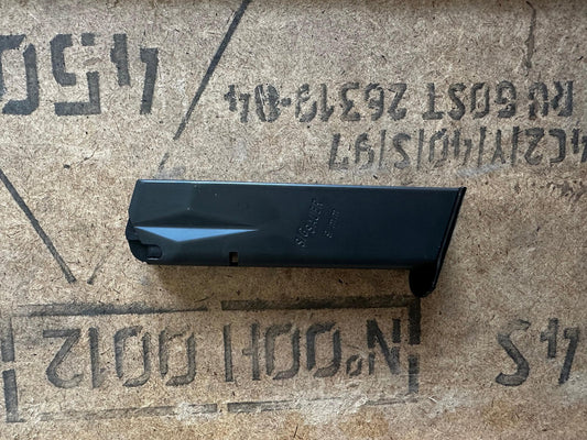 SIG Sauer P226 9mm 15 kapasiteli şarjör