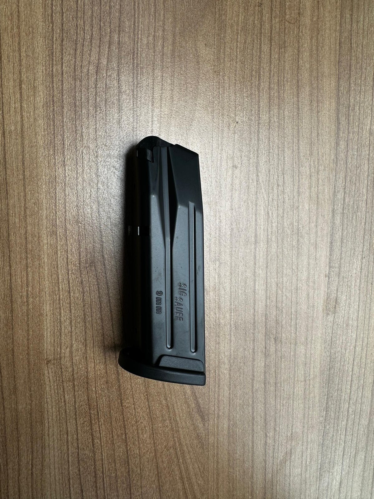 SIG Sauer P320 Compact 9mm 15 kapasiteli şarjör