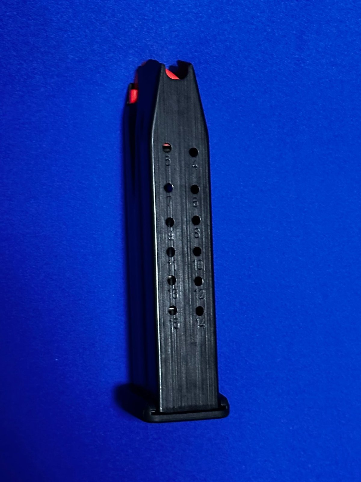 Wilson Combat EDC X9S 9mm 14 kapasiteli şarjör
